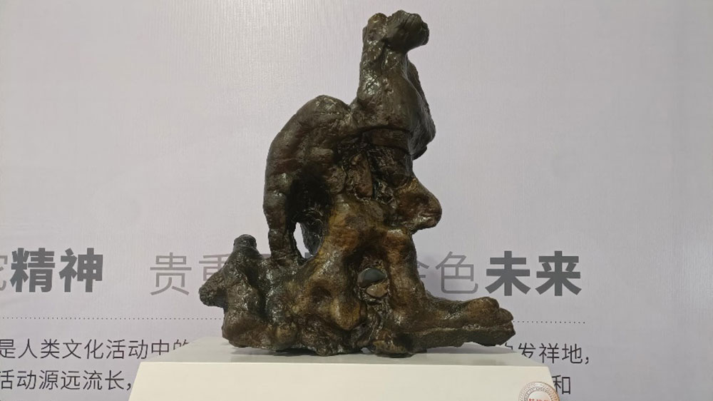 第十六屆中國（蘭州）藝術(shù)品收藏博覽會(huì)現(xiàn)場展品.jpg